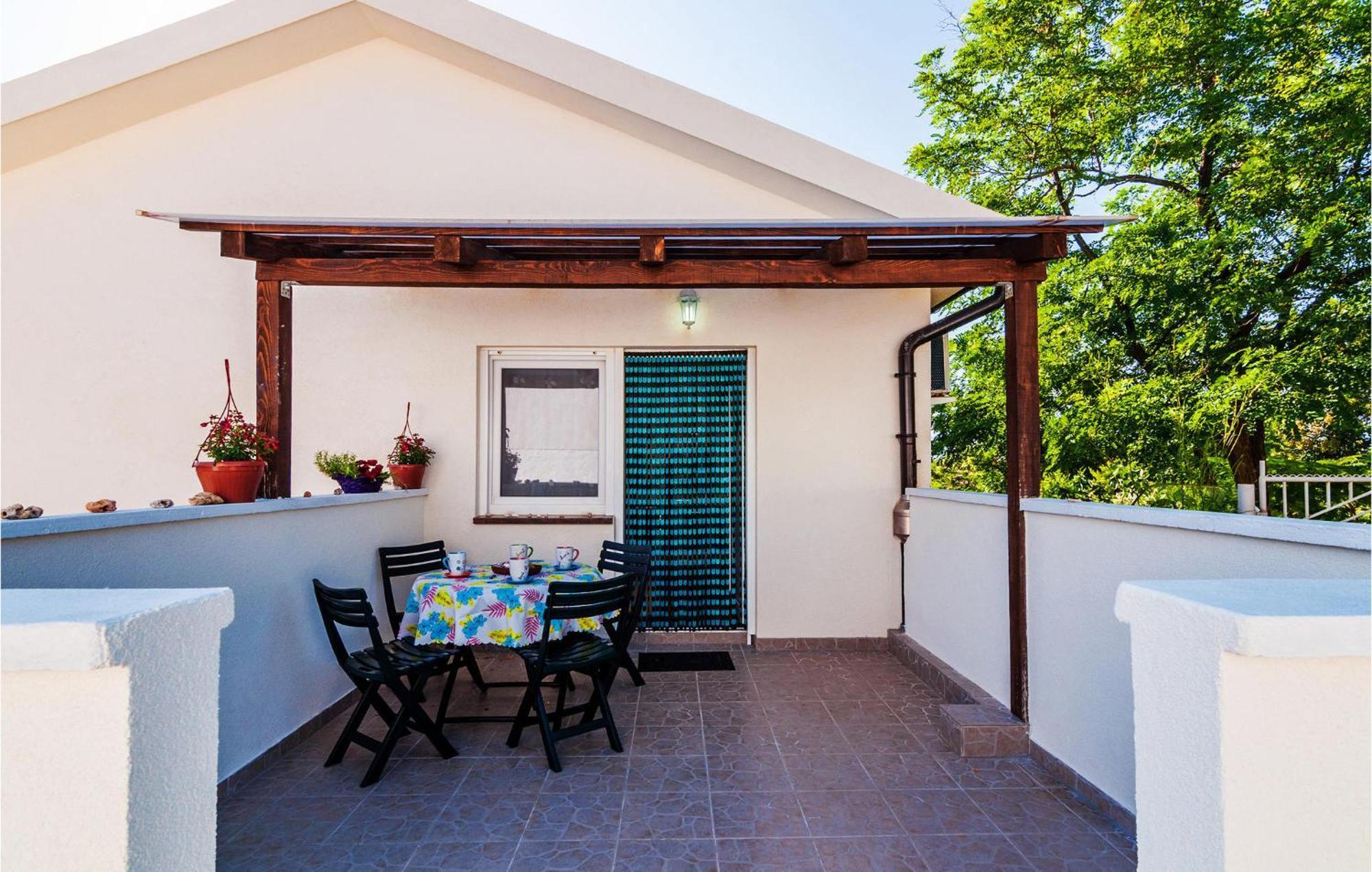 Nice Apartment In Vinjerac With Kitchen Extérieur photo